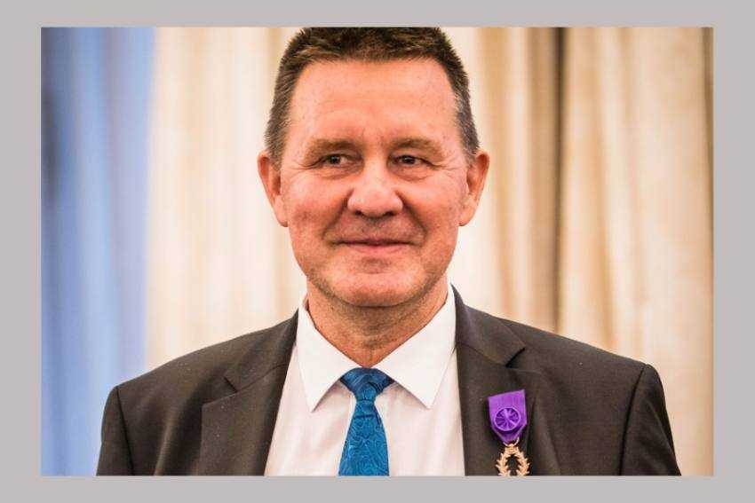 Dumitru Chirleşan Dumitru Chirleşan