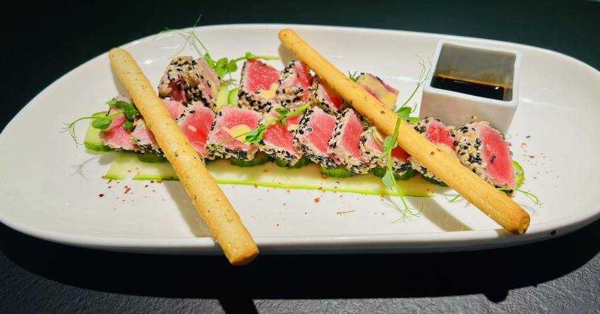 427935967 1145571106406595 1488691356471832718 n - Restaurantul Grota Rece - Locul unde fiecare vizită se transformă într-o experiență memorabilă