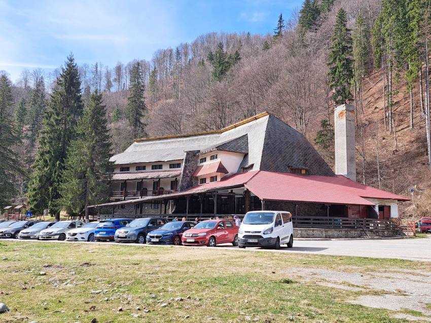 cabana Voina1 cabana Voina1