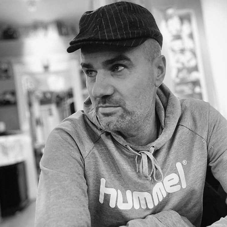 Doliu în presa națională! Un cunoscut fotograf sportiv a încetat din viață 1 doliu presa