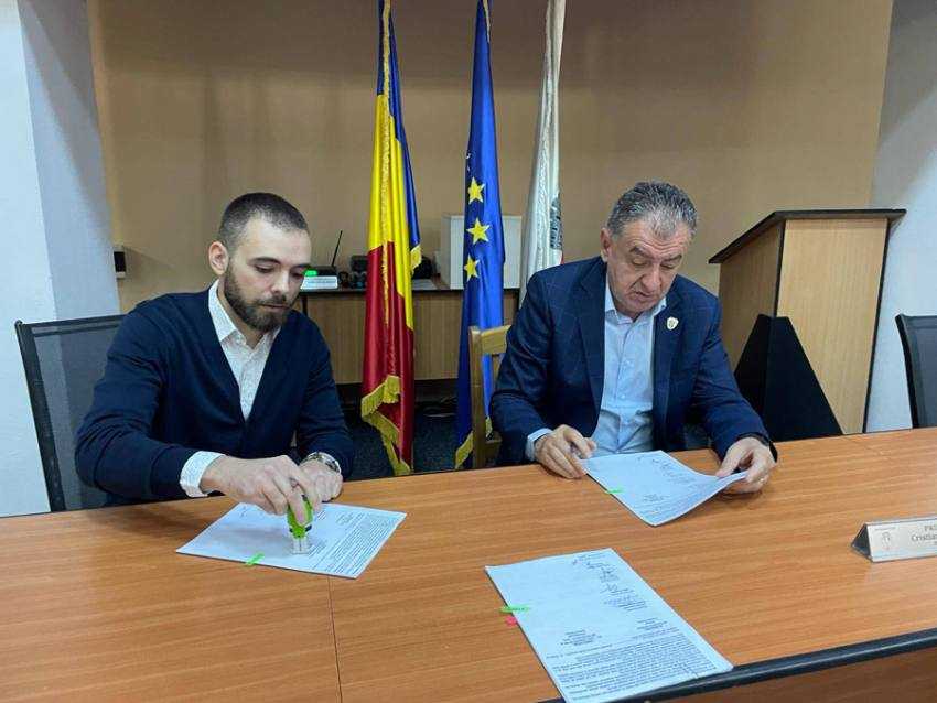 cristian gentea teren sport razboieni Sursă foto: Facebook Cristian Gentea.