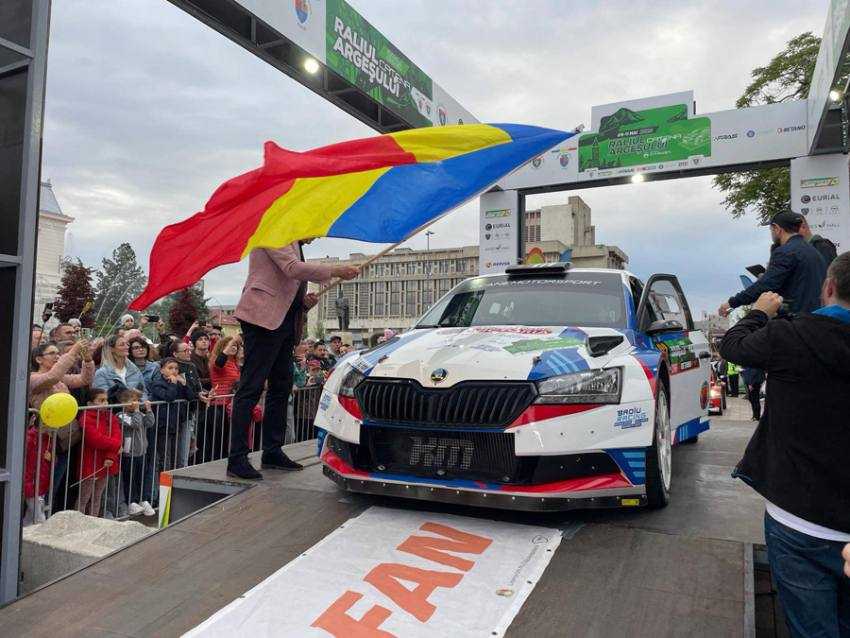 start raliu deschidere Sursă foto: Facebook Cristian Gentea.