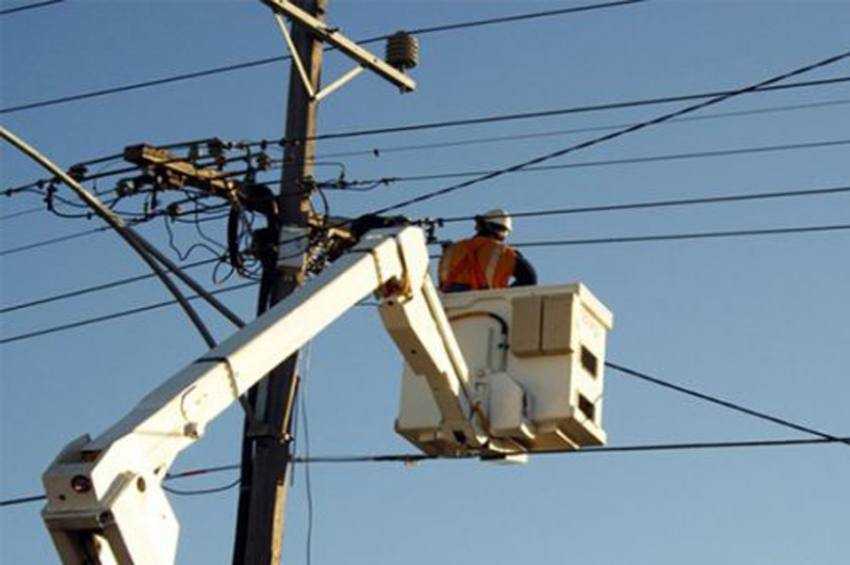 electricitate curent oprit stalpi electricitate curent oprit stalpi