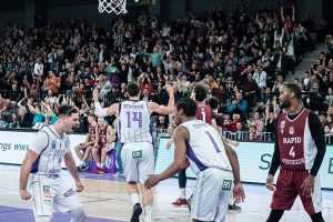 Baschet. Hai și tu la Pitești Arena! Ia-ți bilet la finala mică a lui FC Argeș! 1 e2715f68 5b44 4a3b bf4d de384f646b67 - Baschet. Hai și tu la Pitești Arena! Ia-ți bilet la finala mică a lui FC Argeș!