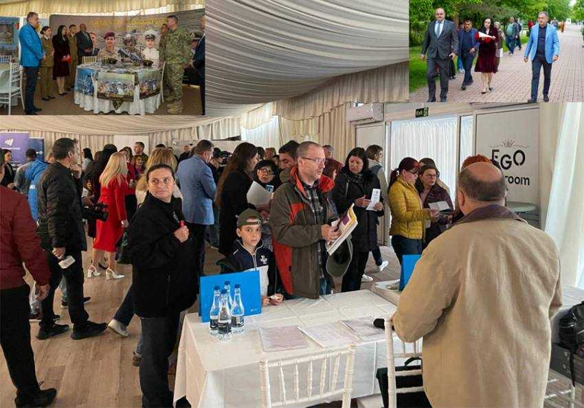 bursa locurilor de munca 1 Sursă foto: Facebook Cristian Gentea.