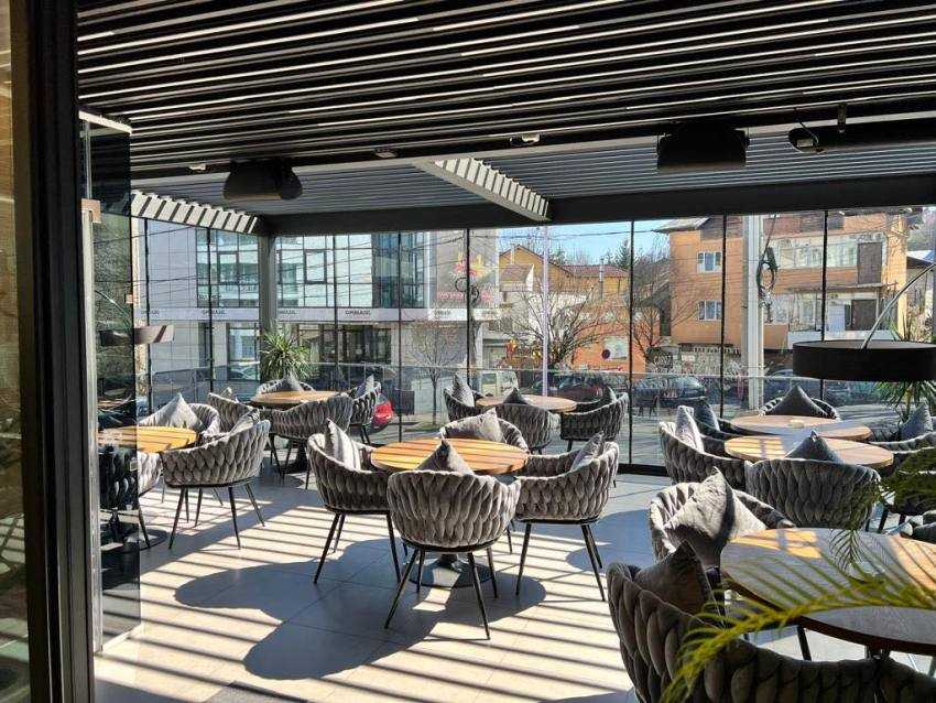(Video) Restaurant Grota Rece - Locul unde îți răsfeți papilele gustative 1 restaurant Grota Rece
