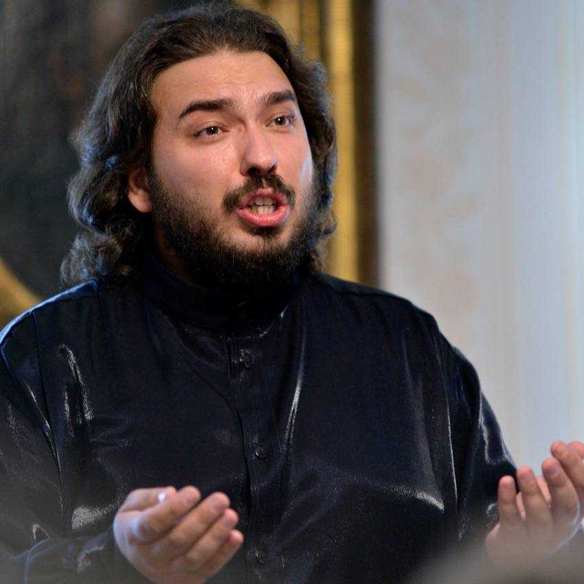 Razvan Sararu - Filarmonica Pitești organizează un concert vocal-simfonic extraordinar aniversar