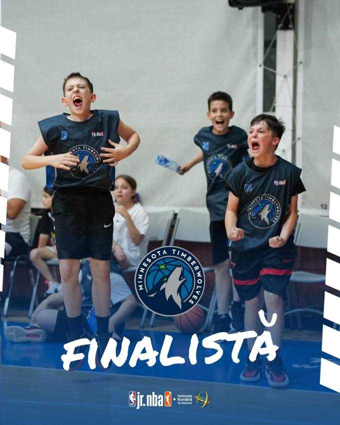 WhatsApp Image 2024 06 01 at 01.00.36 8 - Un nou rezultat de excepție pentru sportivii de la Școala Traian! Piteștenii sunt vicecampioni ai Jr NBA România Sud