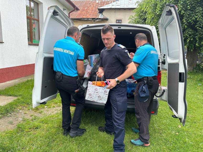 campanie jucarii jandarmi arges