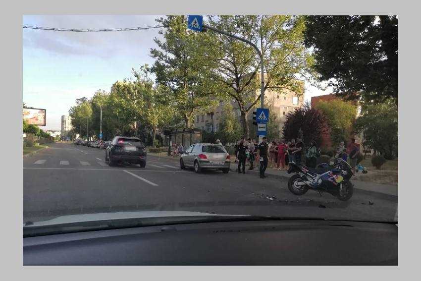 Accident rutier în cartierul Craiovei din Pitești 1 Untitled Project 5 - Accident rutier în cartierul Craiovei din Pitești