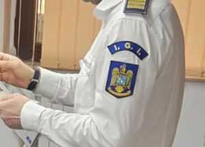 3 1 710x1536 1 - Peste 300 de sancțiuni contravenționale aplicate de polițiștii de imigrări din Argeș