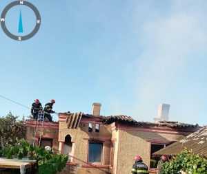 Incendiu la Rătești! O casă și o anexă gospodărească, cuprinse de flăcări 2 bf81395c 28f9 4c28 bd00 445a88b83059 - Incendiu la Rătești! O casă și o anexă gospodărească, cuprinse de flăcări