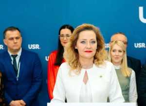 USR – under construction, în urma eșecului din alegeri. Elena Lasconi se vrea președinte! Și de partid, și de țară! 1 Sursă foto: ediția tipărită