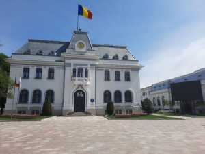 Atenție, doamnelor! ”Împreună prin mișcare”, eveniment de fitness, în Pitești! 9 Sursă foto: Facebnook Primăria Municipiului Pitești.