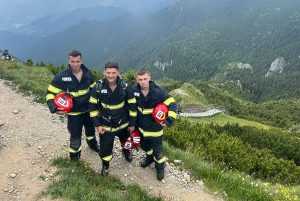 448740607 780577900923728 6130126216591715421 n - Trei pompieri argeșeni-prezenți la concursul „Scări pe Toaca”