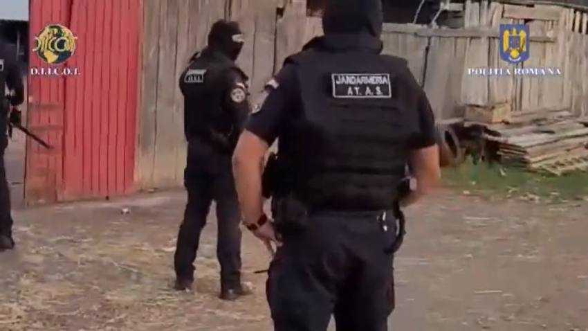 cercetat ferma sclavi Argeș cercetat ferma sclavi Argeș