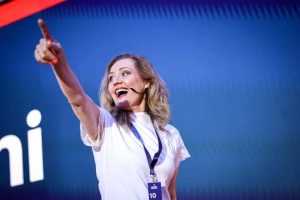 Elena Lasconi: ”Susțin perspectiva euroatlantică a Republicii Moldova” 1 Sursă foto: Facebook Elena Lasconi.