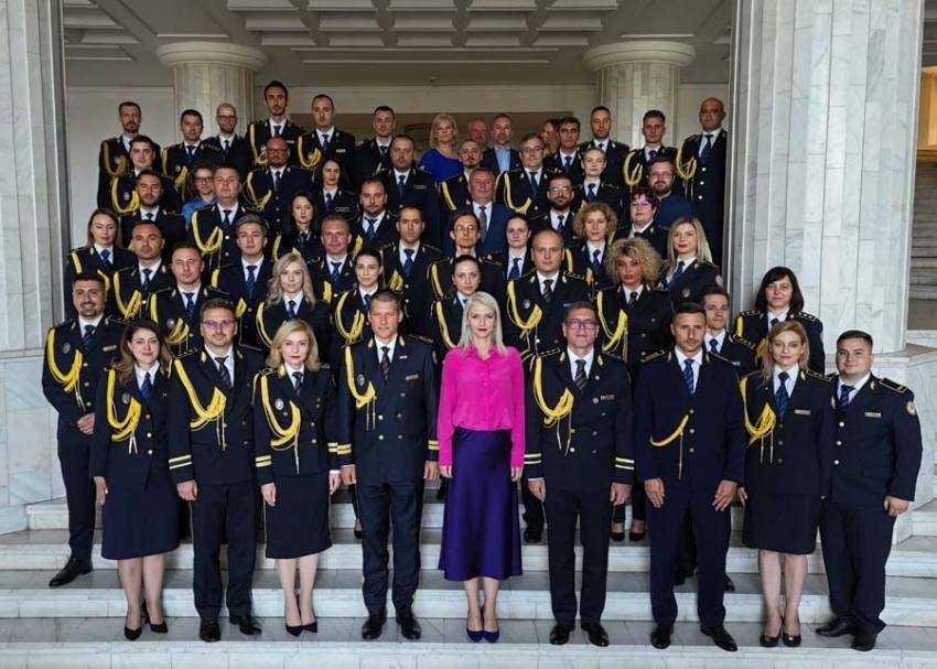 ministruljustitieila premiere Sursă. foto: Facebook ALinaGorghiu