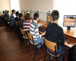 6 - Alege Liceul Tehnologic Auto Curtea de Argeș! O şcoală pentru viitorul tău!