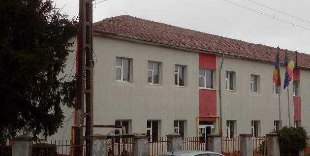 Alege Liceul Tehnologic Auto Curtea de Argeș! O şcoală pentru viitorul tău! 16 kj - Alege Liceul Tehnologic Auto Curtea de Argeș! O şcoală pentru viitorul tău!