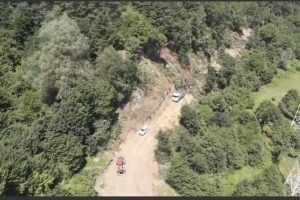 Prima zi de defrișări pe Valea Oltului! Au fost tăiați peste 800 de arbori 15 91787976 7498 4c41 9c60 a143a6ec4c91 - Prima zi de defrișări pe Valea Oltului! Au fost tăiați peste 800 de arbori