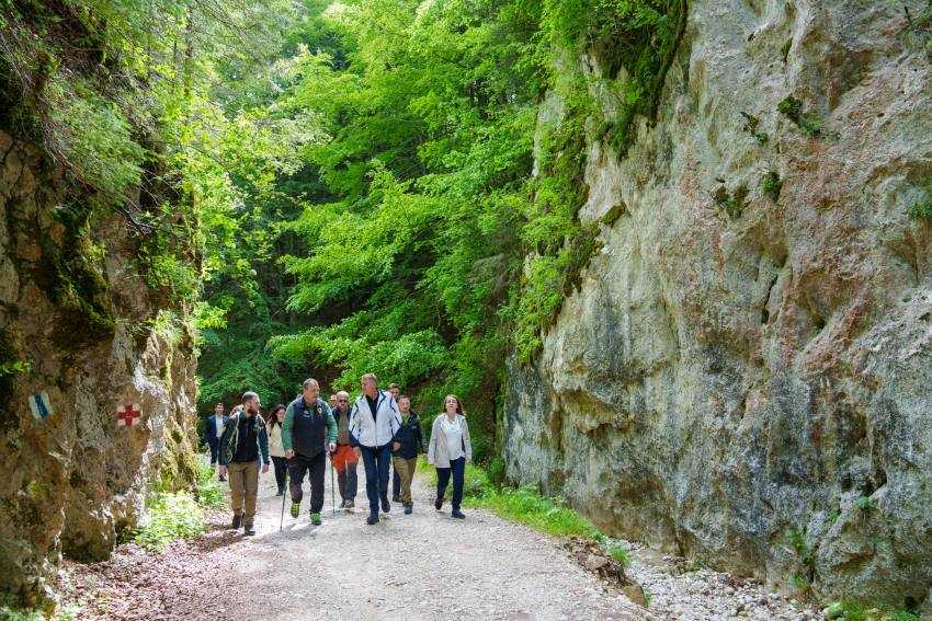 Klaus Iohannis Klaus Iohannis