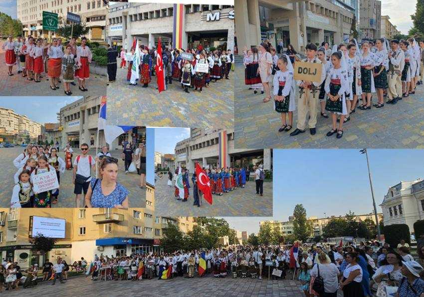 parada portului festivalul brauletul Sursa foto: Facebook Palatul Copiilor din Pitești