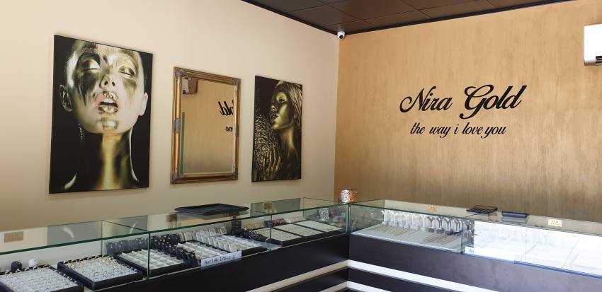 Păstrați vie amintirea momentelor speciale cu bijuteriile rafinate de la NIRA 4 BIJUTERIA NIRA