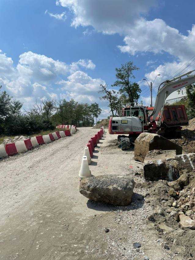 Podul de peste pârâul Bascov din strada Depozitelor - aproape de finalizare! 2 pod Bascov