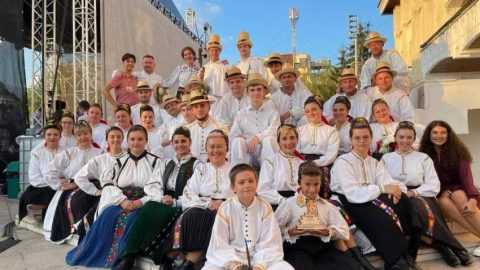 Atelierul de Joc Popular la Mioveni