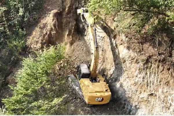 b83478aa-ebf7-4c34-a866-8b69b4d16234