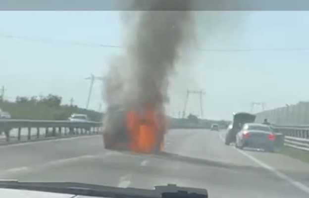 321fb2c1-6df3-4f32-a592-593accabd0ac