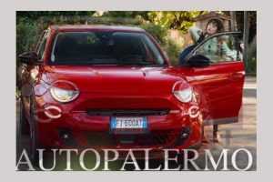 Untitled Project 3 - Autopalermo Pitești: Ești gata să conduci cu stil? Pornește la drum cu Fiat 600!   