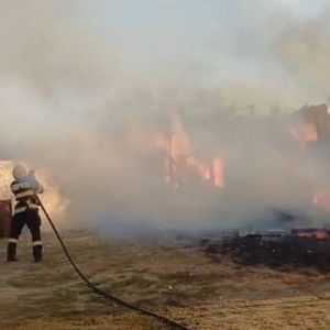 incendiu gospodarie Argeș