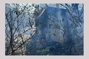 Incendiu într-o gospodărie din Argeș! Intervin pompierii 25 incendiu