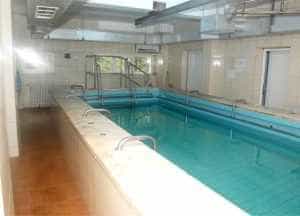 Spitalul de Recuperare Bradet piscina 300x216 1 - Spitalul de Recuperare Brădet – cele mai complexe servicii medicale de recuperare din zona de sud a țării