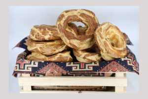 COVRIGUL MUSCELEAN CU OU – un simbol al tradiției gastronomice din Argeș 1 covrigul muscelean