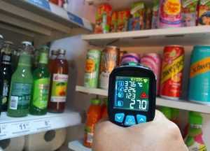 whatsapp image 2024 08 27 at 15 38 31 - Sucuri și băuturi răcoritoare expirate sau ținute în soare. Amenzi în valoare de 2 milioane de lei date de ANPC