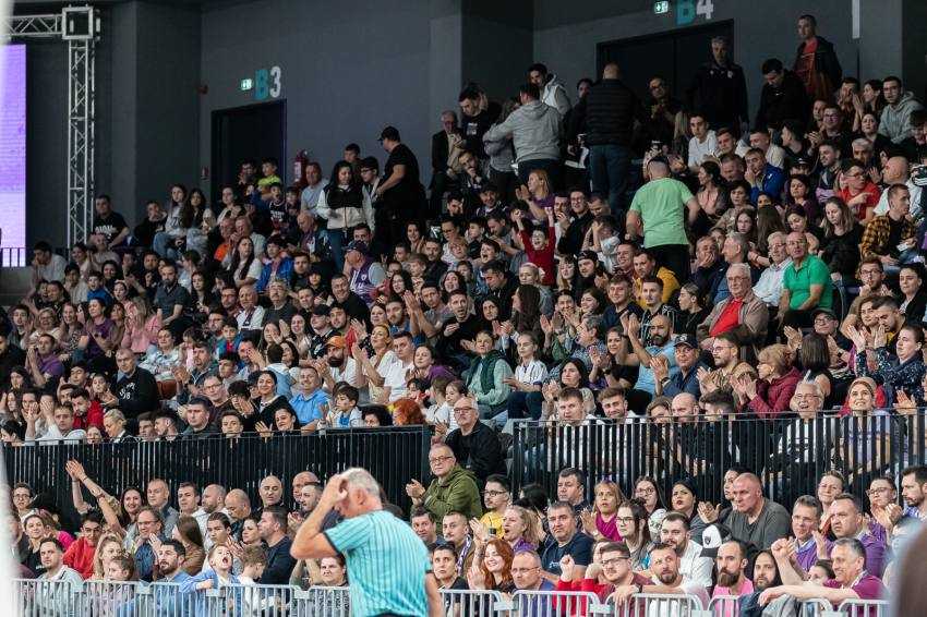 Vă era dor de baschet? FC Argeș vă așteaptă în weekend la Pitești Arena! 1 FC Argeș baschet