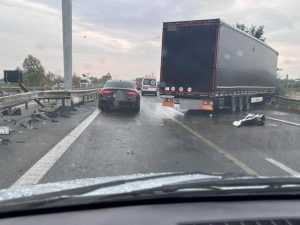 b8bf7c94 60d7 4655 989c 6316c4e79730 - Accident pe Autostrada A1! TIR implicat