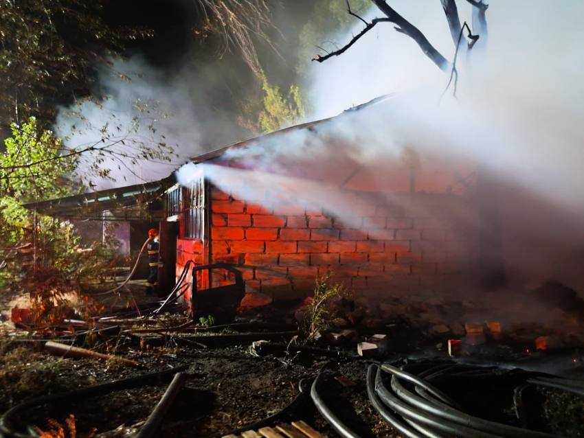 incendiu hală Pitești