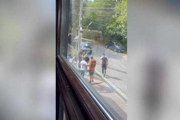 un-comisar-de-politie-din-valcea-a-fost-prins-in-flagrant-in-timp-ce-lua-2-000-de-euro-mita-intr-un-restaurant-920769
