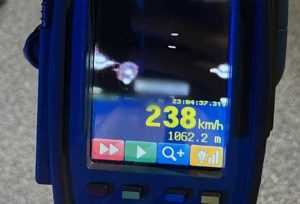 viteza olt drum expres 1 - Gonea cu 238 km/h pe Drumul Expres Craiova-Piteşti