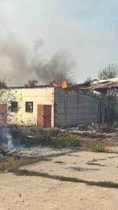 incendiu mm 2 - Incendiu puternic de vegetație în Maramureș. Sute de pompieri se luptă cu flăcările