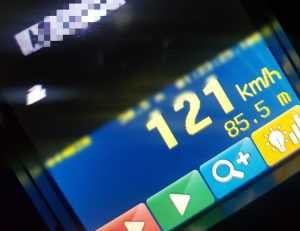 a3ffd237 d960 4e65 8bf2 a246dd89f966 - Șoferi prinși cu aceeași viteză pe DN 73! Amendați și lăsați fără permise