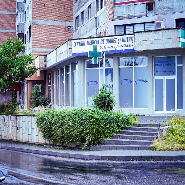 KARA MED DIABET - Dr. Amorina Ionela Dumitrescu Soare sprijină pacienții prin soluții medicale și îndrumare 6 cabinet de diabet Pitești