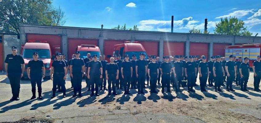 (Video) O nouă misiune pentru pompierii argeșeni în județul Galați 2 pompieri misiune Galati