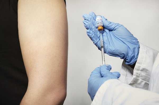 Vaccin HPV compensat. Câte persoane din România s-au imunizat 1 vaccin HPV