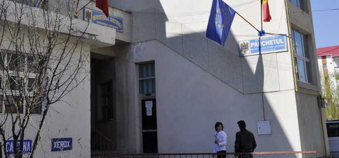 judecatoria topoloveni