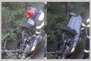 (Video) Autoturism răsturnat la Albota! Persoană asistată de paramedici! 1 accident Albota